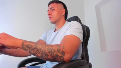 Alan online show from February 6, 2025, 6:13 pm