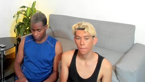 Alan and Criss - WE JUST FRIENDS WITH BENEFITS BOTH VERS online show from December 24, 2024, 2:43 am