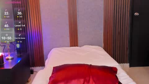 Alana online show from November 11, 2025, 4:01 am