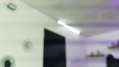 Maeve  online show from April 23, 2026, 10:36 am