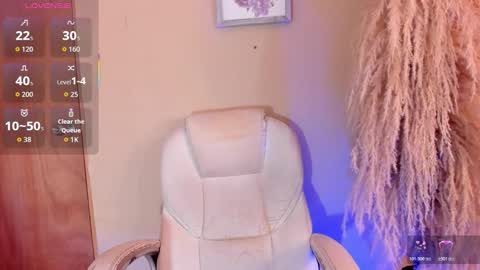 alana madison online show from November 23, 2025, 1:49 am