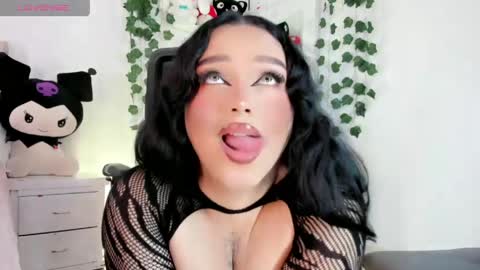 Snapshot of alana_muller_ chatting on April 25, 2026, 7:11 am Alana Muller online show from April 25, 2026, 7:11 am