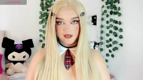 Snapshot of alana_muller_ chatting on June 10, 2026, 12:22 am Alana Muller online show from June 10, 2026, 12:22 am