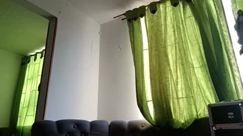 Snapshot of alana_stark chatting on September 9, 2025, 11:21 am isabella online show from September 9, 2025, 11:21 am