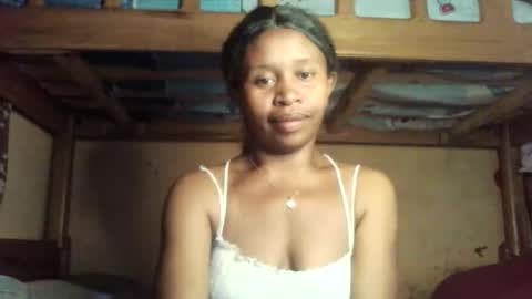 AlanaAngela online show from June 5, 2026, 11:27 am