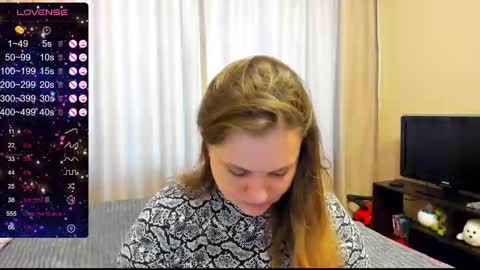 Julia online show from January 13, 2025, 10:36 am