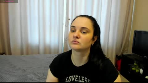 Snapshot of alanabrox chatting on May 26, 2026, 11:39 am Julia online show from May 26, 2026, 11:39 am