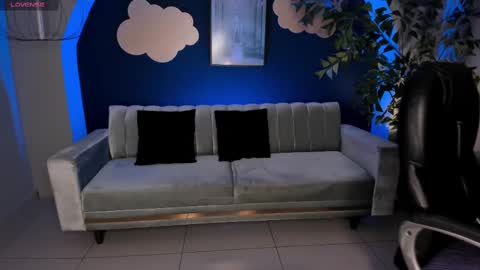 Alana online show from February 10, 2025, 12:19 am