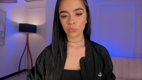 Alana online show from March 5, 2025, 2:36 am