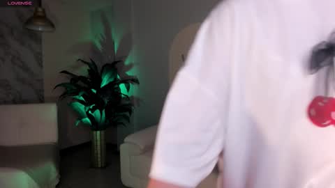 Alana online show from September 16, 2025, 11:55 am