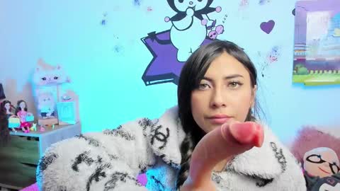 ALANA Please follow me  online show from September 16, 2025, 4:46 am