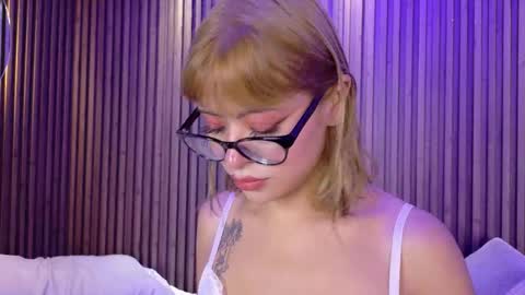 Sasha online show from March 23, 2026, 11:36 am