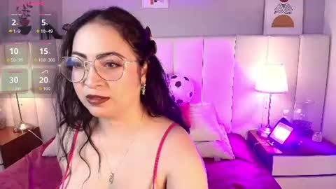Snapshot of alanawestt chatting on July 9, 2026, 6:34 pm alanawestt online show from July 9, 2026, 6:34 pm