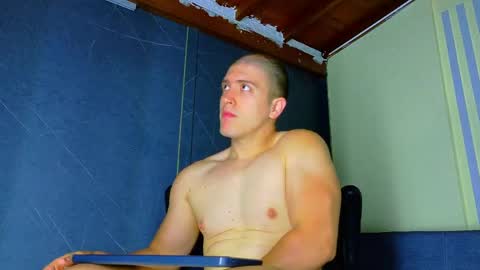 Alan Ferrer online show from April 22, 2026, 10:39 am