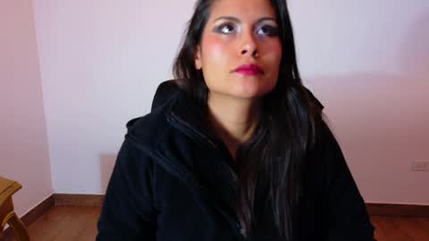 Snapshot of alanis_22 chatting on May 17, 2026, 2:35 pm alanis online show from May 17, 2026, 2:35 pm