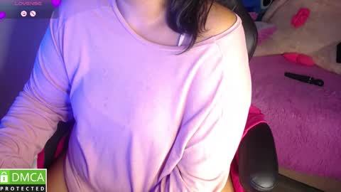 lanna online show from October 12, 2025, 5:45 pm