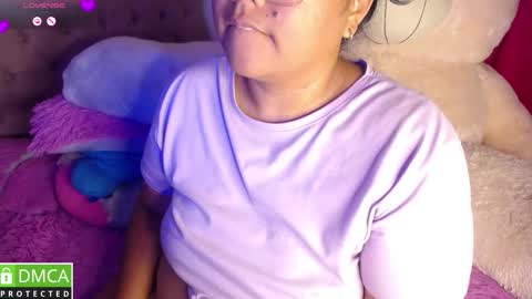 lanna online show from November 24, 2025, 2:55 am