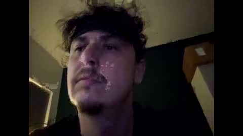 alannovak8 online show from April 23, 2026, 9:39 pm