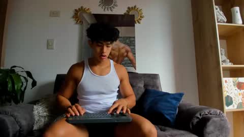 Snapshot of alansex66 chatting on October 30, 2025, 1:01 pm Alan online show from October 30, 2025, 1:01 pm