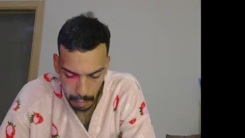 Snapshot of alaouirim25 chatting on May 29, 2026, 2:09 am AllylicArabis online show from May 29, 2026, 2:09 am