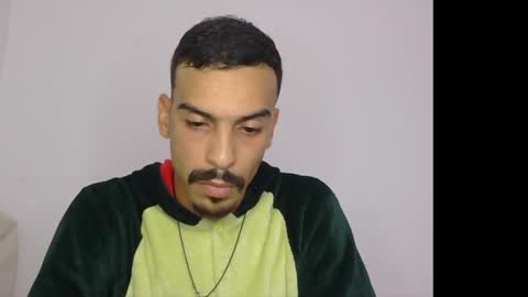 Snapshot of alaouirim25 chatting on May 29, 2026, 11:03 pm AllylicArabis online show from May 29, 2026, 11:03 pm
