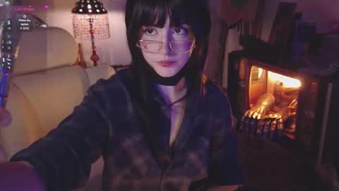 Snapshot of alaskagrace chatting on September 27, 2025, 1:32 am Alaska Grace       online show from September 27, 2025, 1:32 am