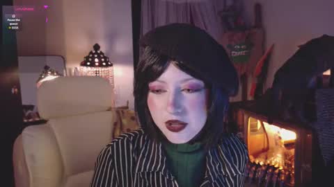 Snapshot of alaskagrace chatting on October 18, 2025, 4:37 am Alaska Grace       online show from October 18, 2025, 4:37 am