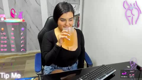 Alaya online show from October 14, 2025, 1:06 am