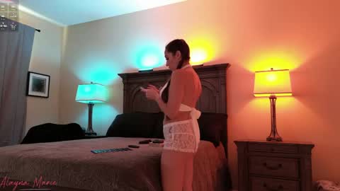 Snapshot of alaynamarie chatting on May 3, 2026, 4:35 pm Alayna Marie online show from May 3, 2026, 4:35 pm