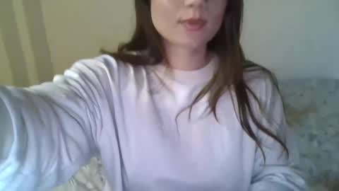 alba_toro535670 online show from March 12, 2025, 12:04 pm