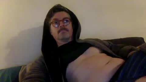 albandant online show from February 4, 2025, 8:46 am