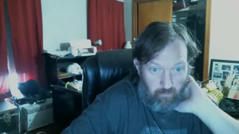 Alberik online show from November 23, 2025, 5:02 pm