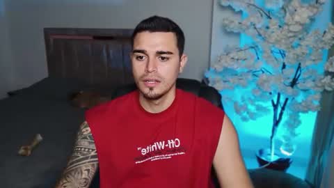 Snapshot of albert_collins chatting on July 24, 2026, 1:14 am Albert online show from July 24, 2026, 1:14 am