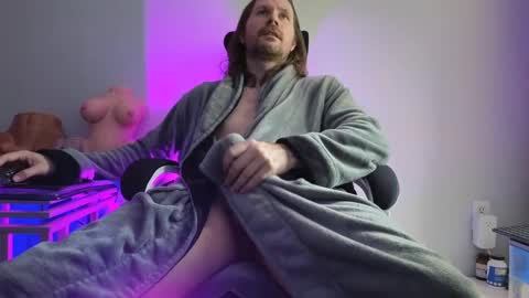 albinoadonis online show from October 3, 2025, 7:00 pm