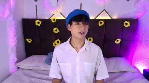 ale_aurarashi online show from April 21, 2026, 3:02 am