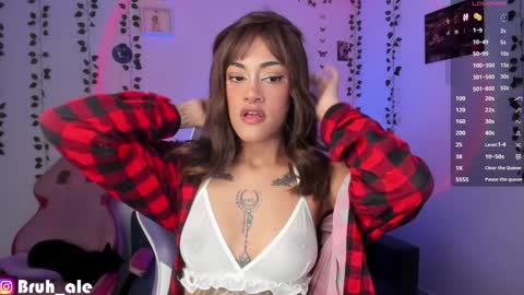 Snapshot of ale_petitee chatting on December 29, 2024, 6:45 am alexa online show from December 29, 2024, 6:45 am