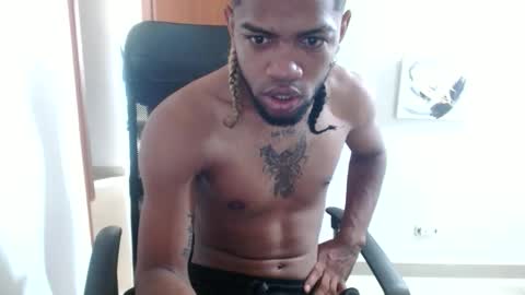 ale_squirt333 online show from February 15, 2026, 2:25 pm