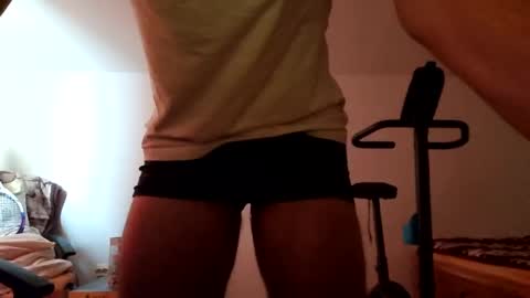 Snapshot of alecjohns123 chatting on February 5, 2025, 8:11 am alecjohns123 online show from February 5, 2025, 8:11 am