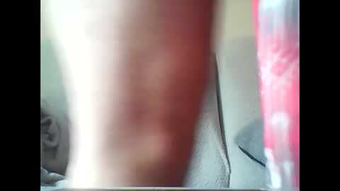 Snapshot of aleeexxxx4u chatting on March 10, 2026, 11:37 am aleeexxxx4u online show from March 10, 2026, 11:37 am