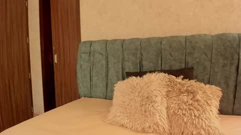 Aleera online show from February 5, 2026, 7:40 pm