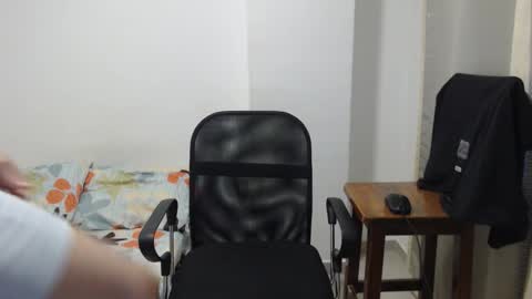 aleex_miller online show from November 29, 2025, 7:55 am