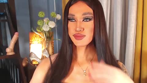 aleinacroft online show from March 5, 2025, 9:48 pm