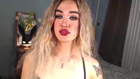 aleinacroft online show from October 2, 2025, 1:56 am