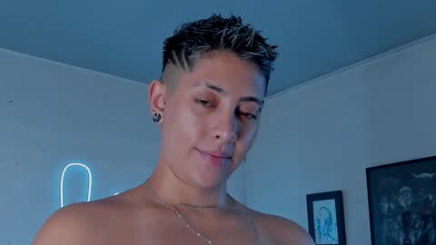 Alejandra online show from December 21, 2025, 1:24 am