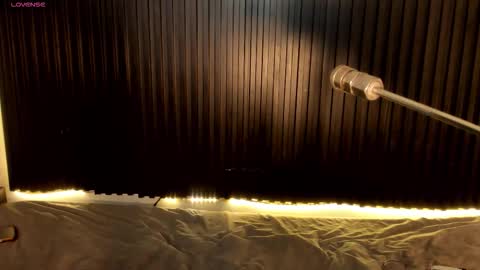 Snapshot of aleja__slav3 chatting on September 20, 2025, 5:41 am aleja__slav3 online show from September 20, 2025, 5:41 am