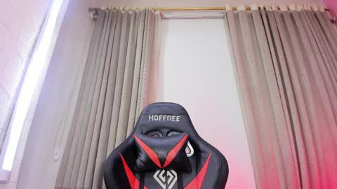 Aleja Hill online show from April 11, 2026, 7:45 am