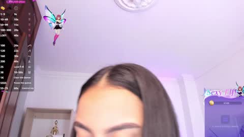 Alejandra online show from December 13, 2024, 5:32 pm