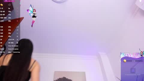 Alejandra online show from December 17, 2024, 11:06 am
