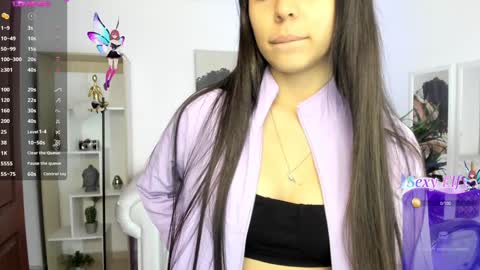 Alejandra online show from December 23, 2024, 11:47 am