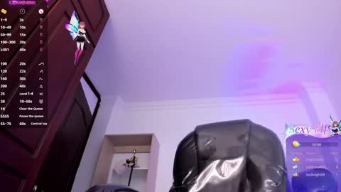 Alejandra online show from December 23, 2024, 3:01 pm